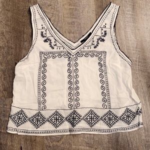 Forever 21 Sleeveless T Shirt